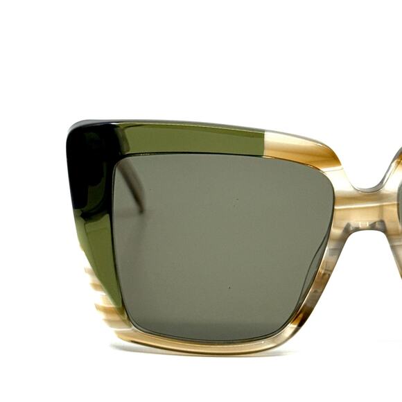 New, SALVATORE FERRAGAMO Sunglasses SF1060SN 263 Authentic main image 10